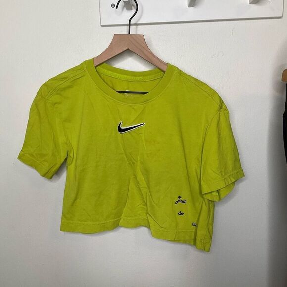 Nike Just Do It Crop Shirt - Picture 1 of 6